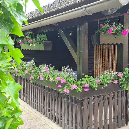 Amb Village Point Dob Екстериор снимка