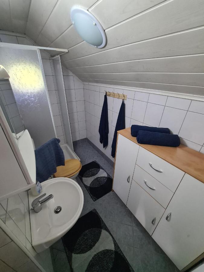Amb Village Point Dob Екстериор снимка